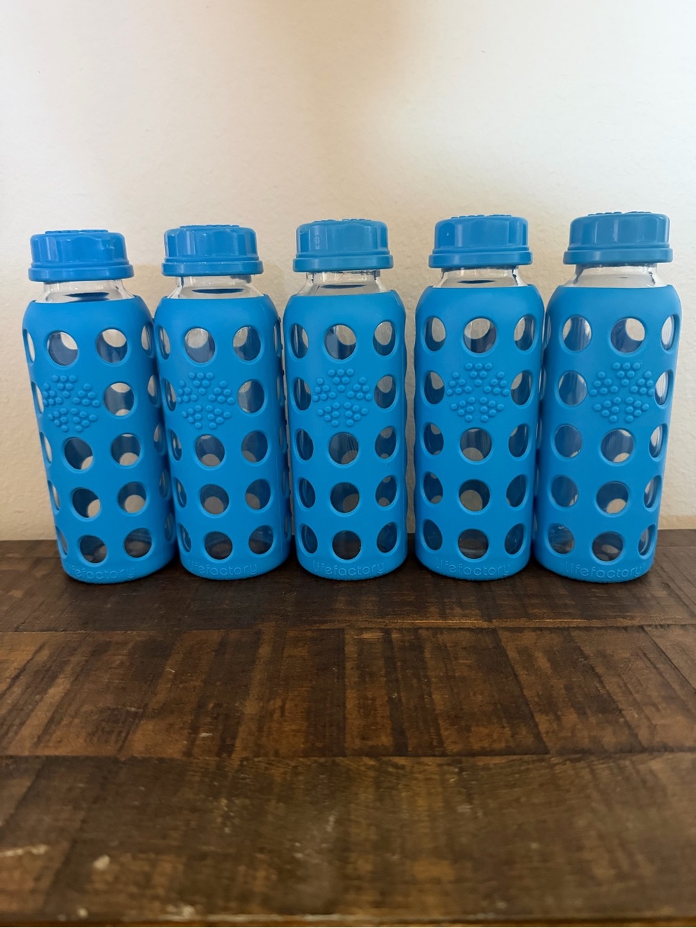 LifeFactory Set Of 5 9oz Blue Glass Bottles Flat Caps Lids Baby Milk Storage
